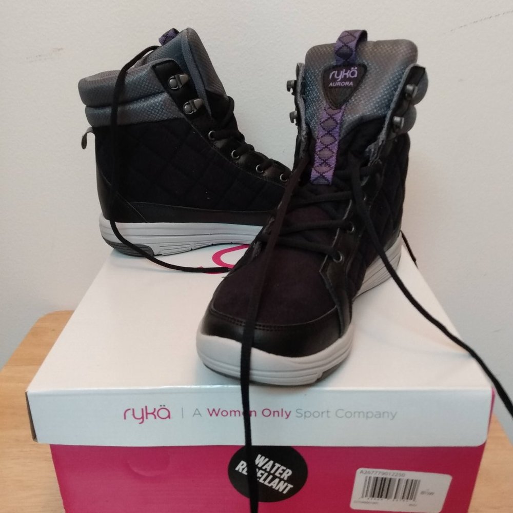 Ryka Boots - Size 8.5W